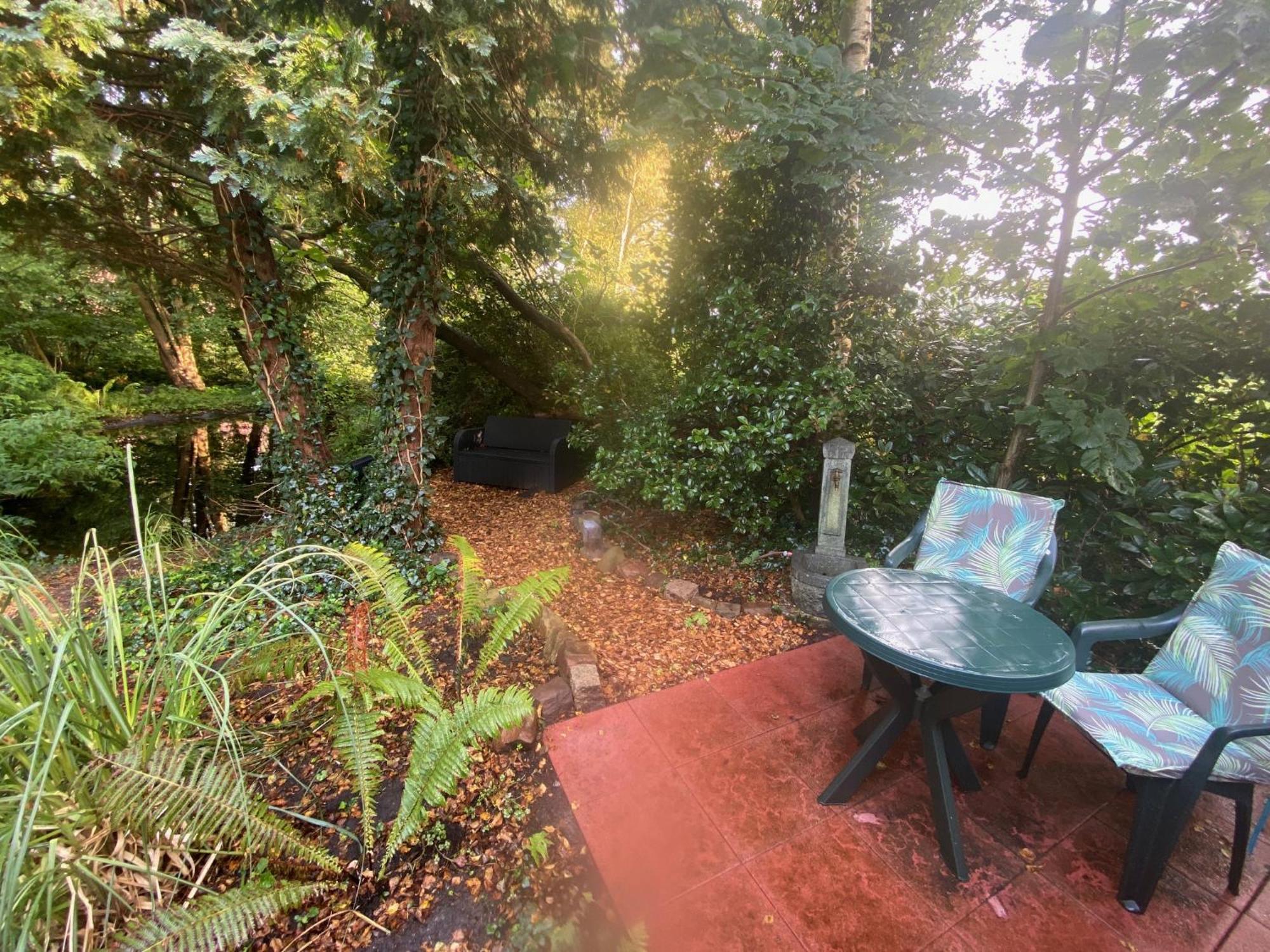 Ferienwohnung Gulfhaus, Mit Sauna Und Grossem Garten Apen Bagian luar foto